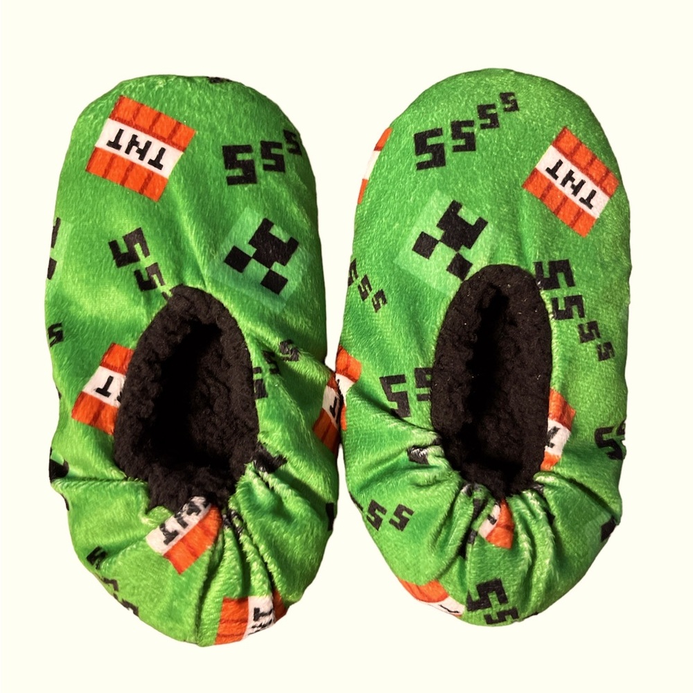 Minecraft Snuggle Toes slippers s/m 5/11 new